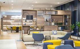 Courtyard By Marriott Edinburgh West